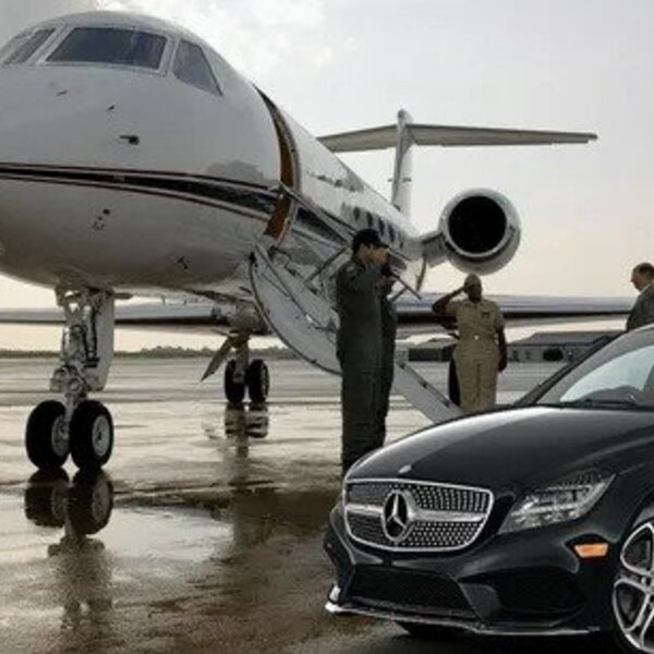 The Ultimate Comfort: Benefits of Using Chauffeurs Airport Transfers Melbourne